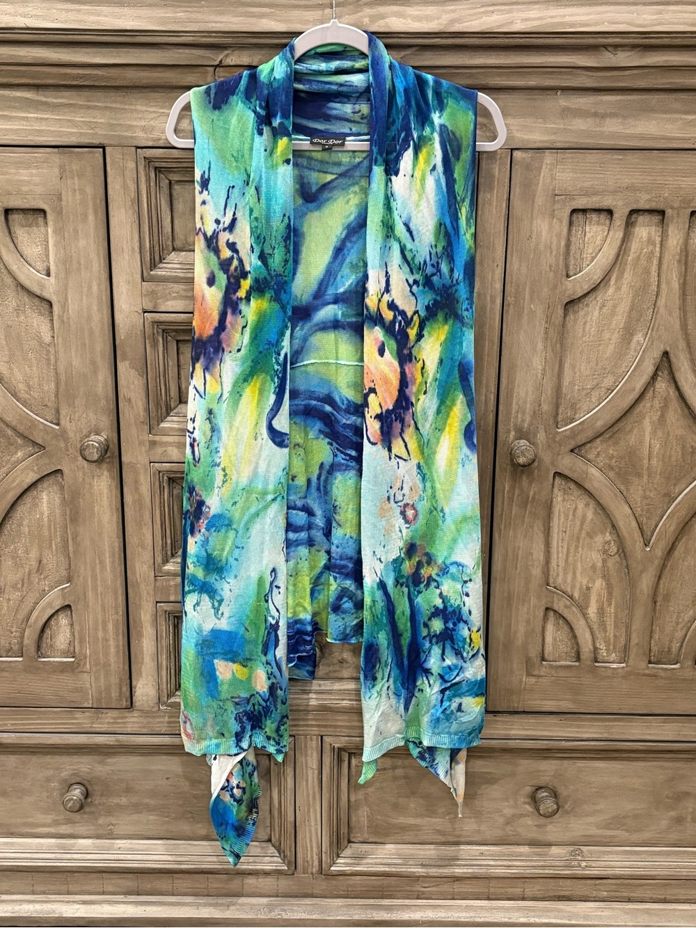 EUC Women’s DOR DOR COUTURE Blue/Green Watercolor Design Vest/Duster (Small)